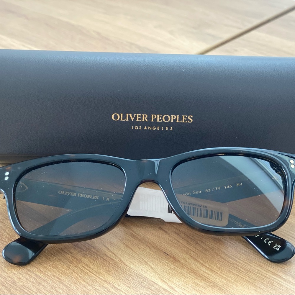Genuine Oliver Peoples Unisex Classic Black Sunglasses